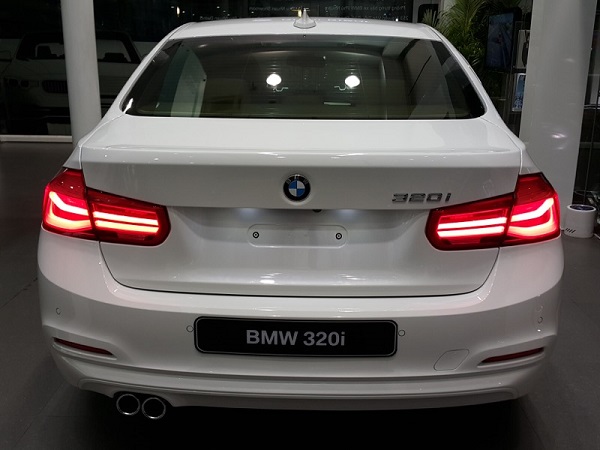 Cho thuê xe 4 chỗ VIP BMW Series 7  Xe Đà Thành