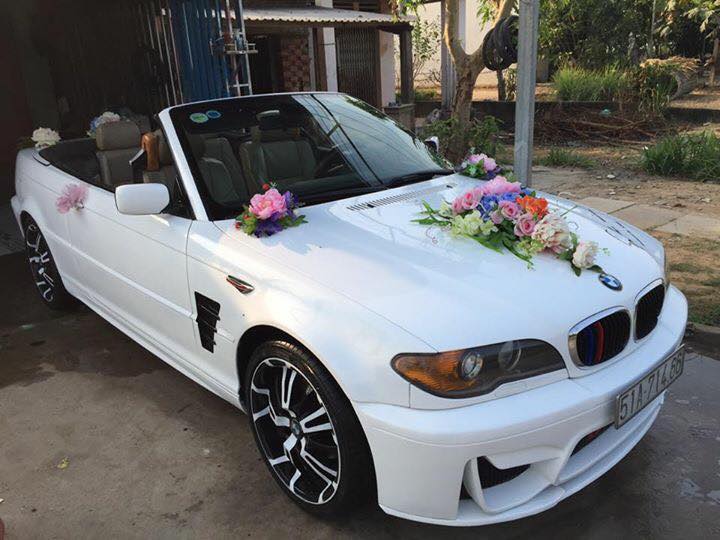 Thuê xe cưới mui trần BMW-05